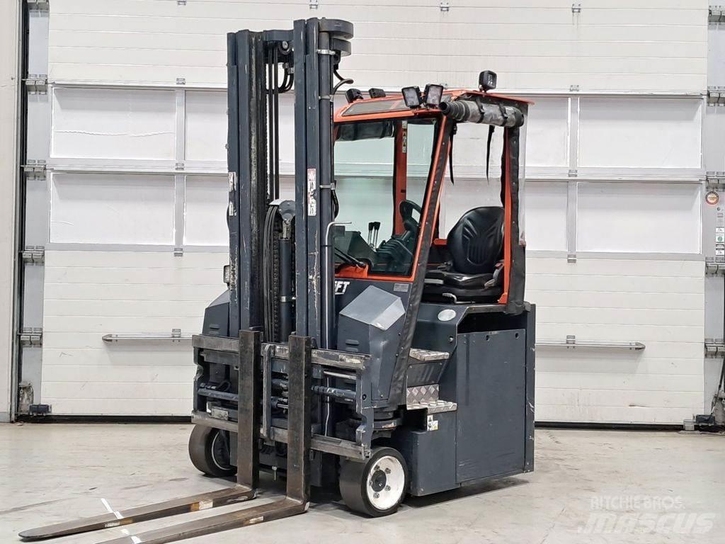 Combilift CBE2500 Seitenstapler