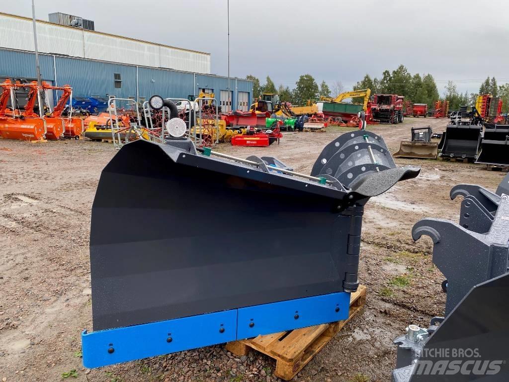 SE Equipment  Vikplog Schneeschilde und -pflüge