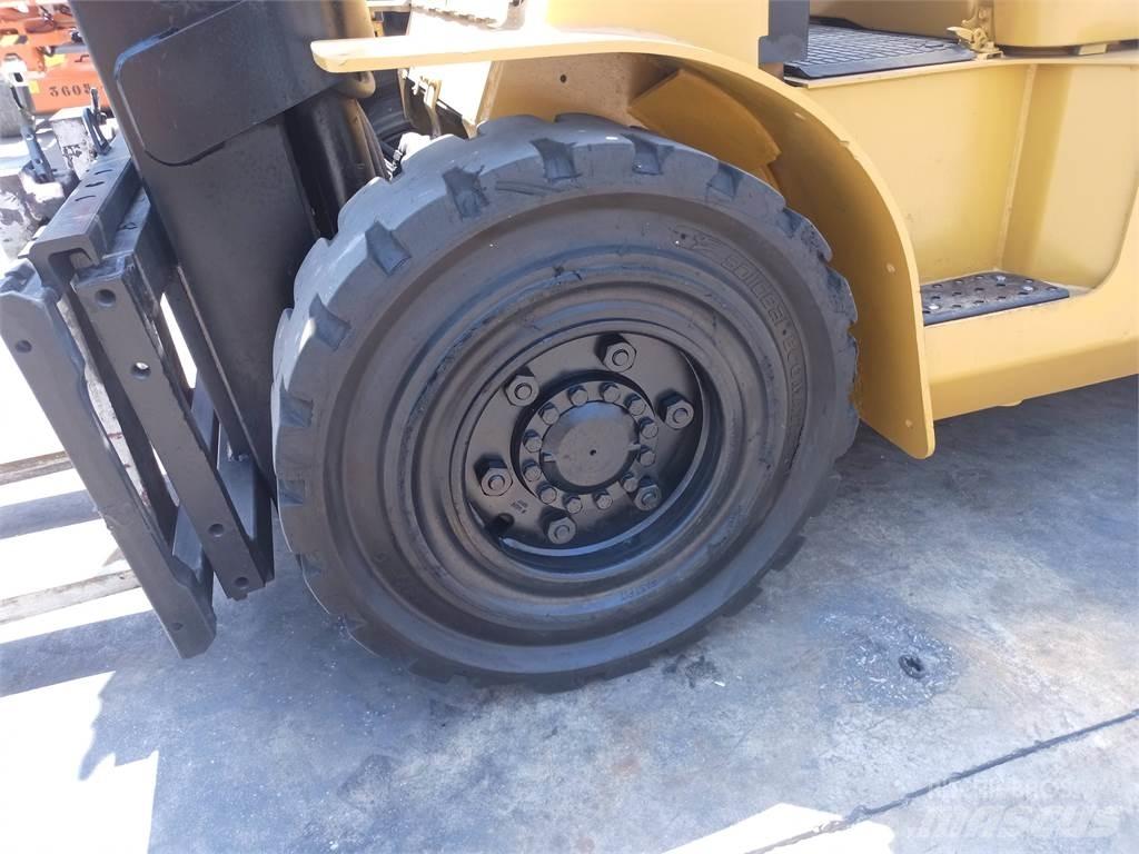 CAT DP45K Dieselstapler