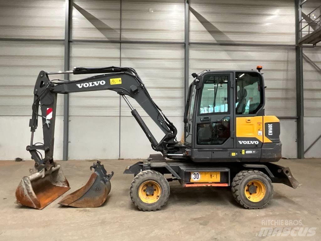 Volvo EW 60 E Mobilbagger