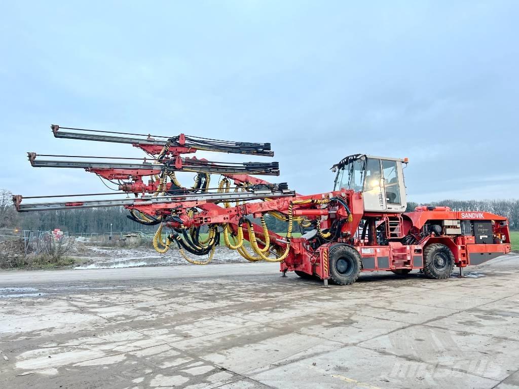 Sandvik DT1130i Tunnelbau- und Untertagebohrungen