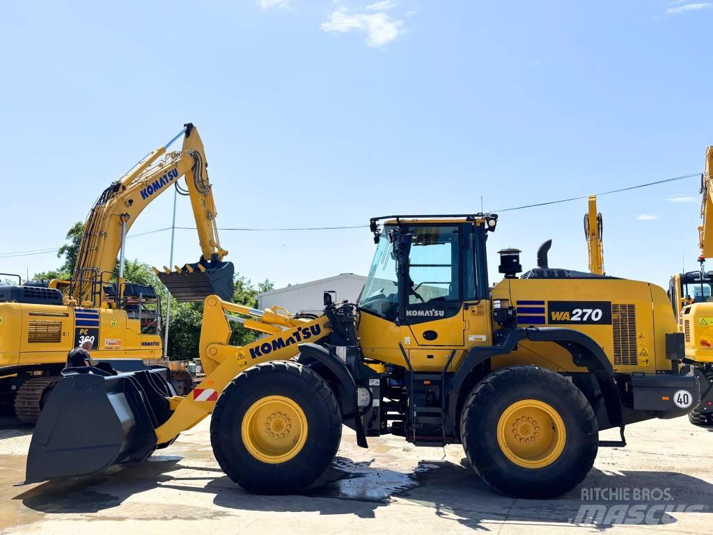 Komatsu WA270-8E0 Radlader