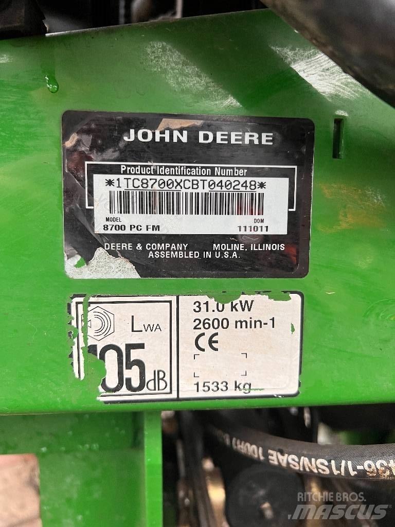 John Deere 8700 Fairway-Mäher