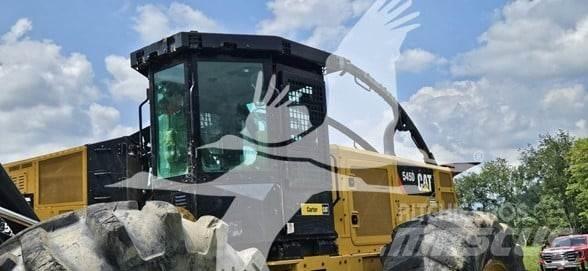 CAT 545D Stammholzschlepper