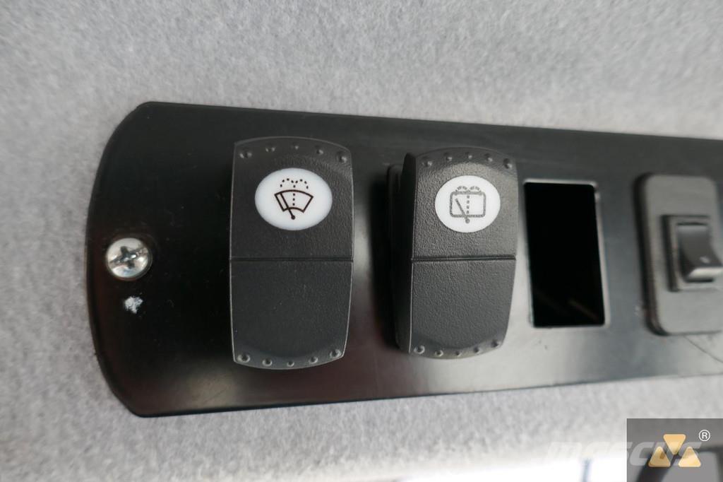 CAT CB13 Tandemwalzen