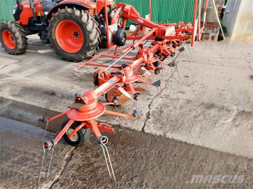 Kuhn GF8501 MH Kreiselheuer/-wender