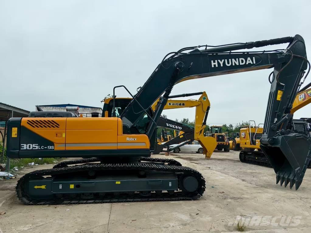 Hyundai 305LC-9 Raupenbagger