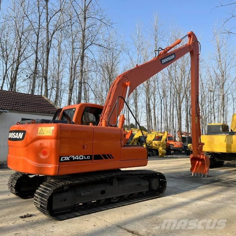 Doosan DX 140 Midibagger  7t - 12t