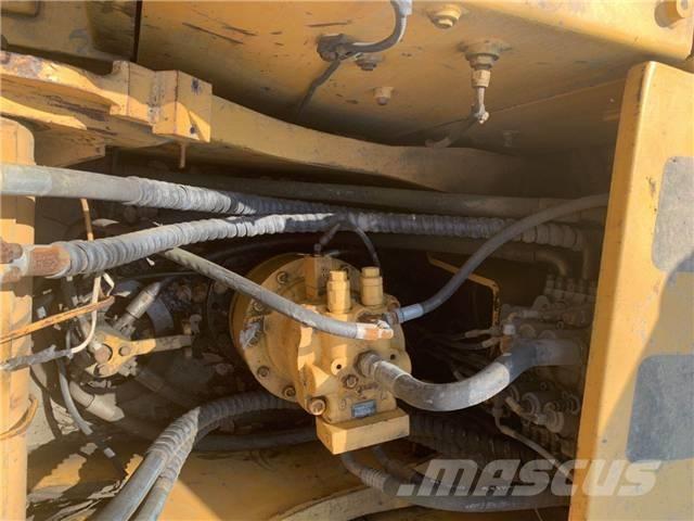 Hyundai R215-7 Raupenbagger