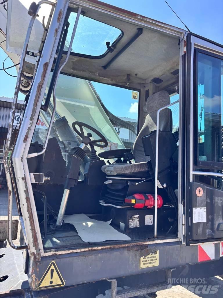 Fuchs MHL 320 Materialumschlag