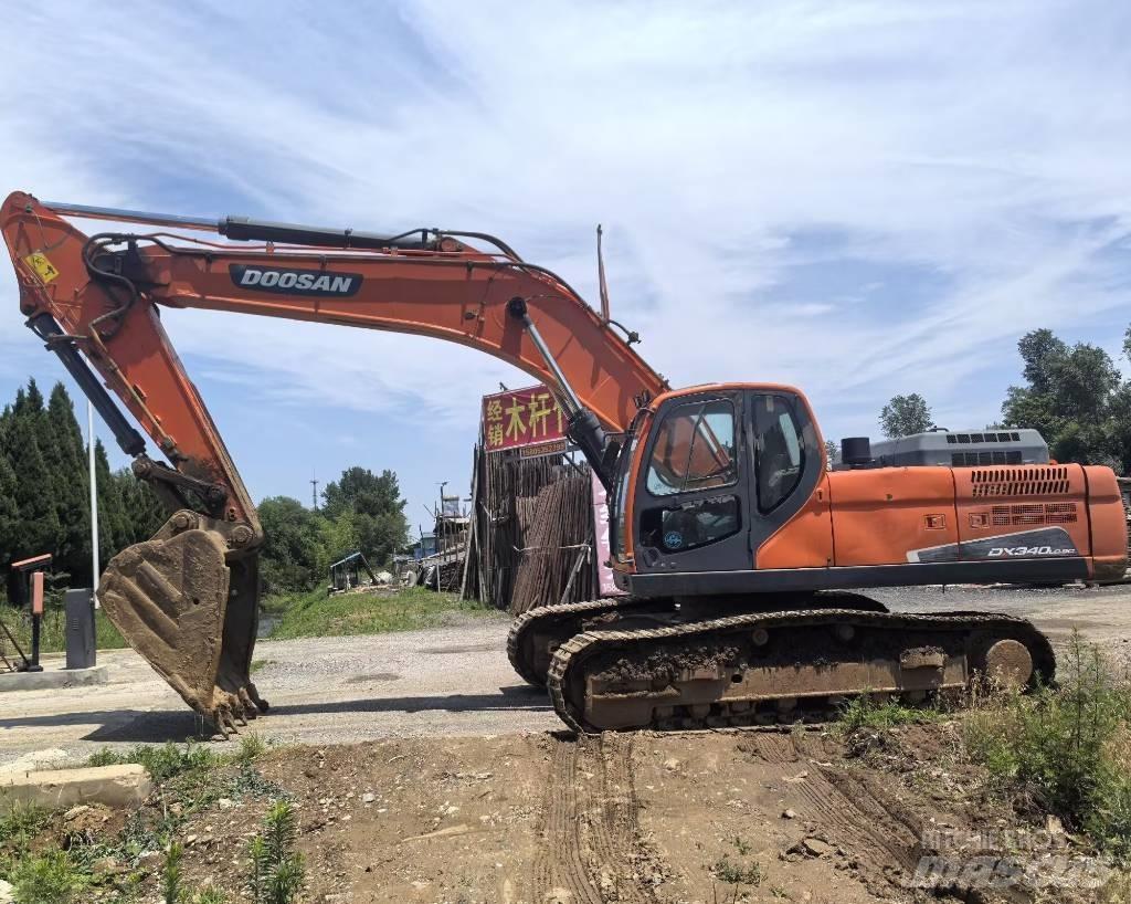 Doosan DX 340 LC Raupenbagger