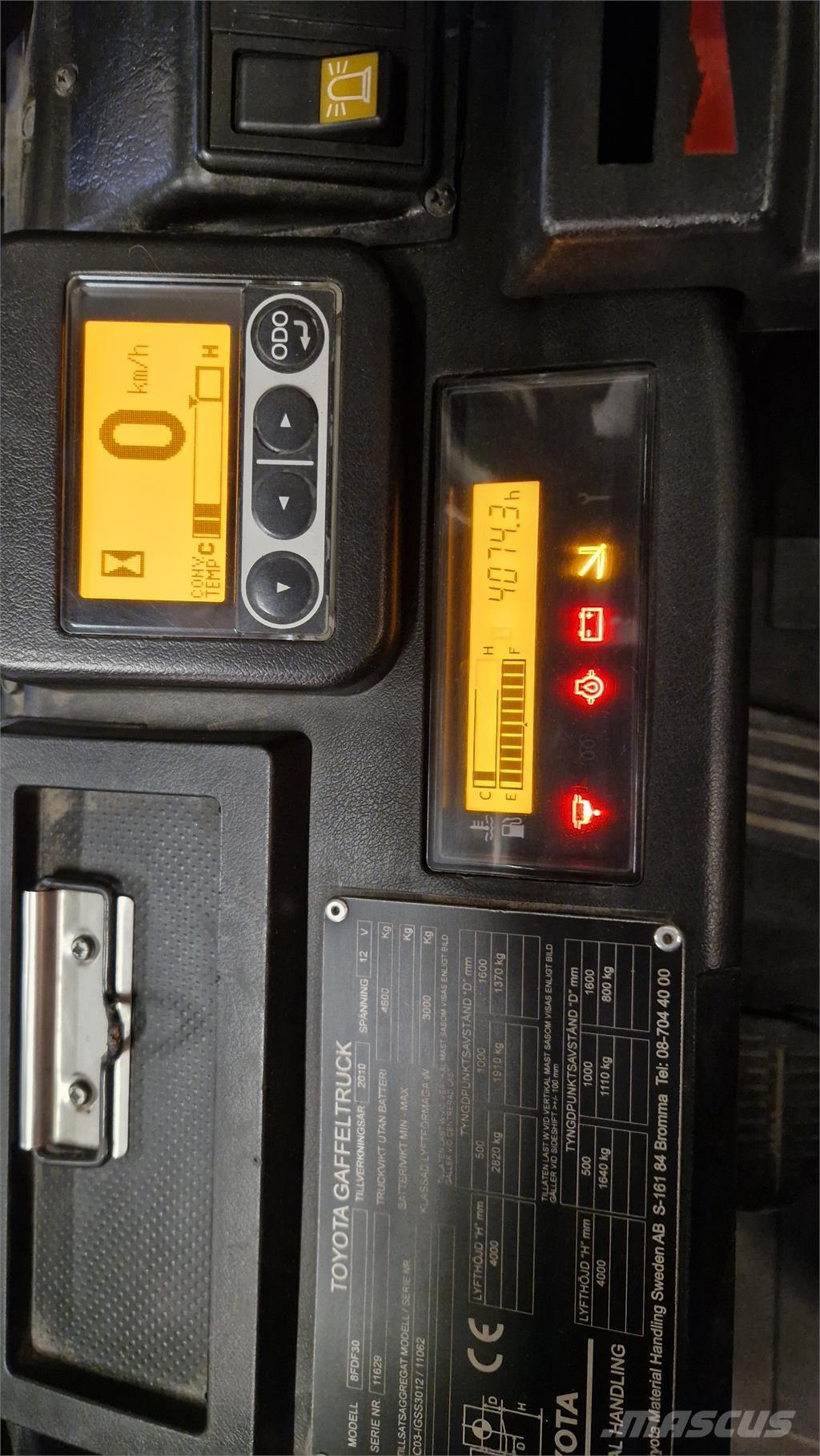 Toyota 8FDF30 Dieselstapler