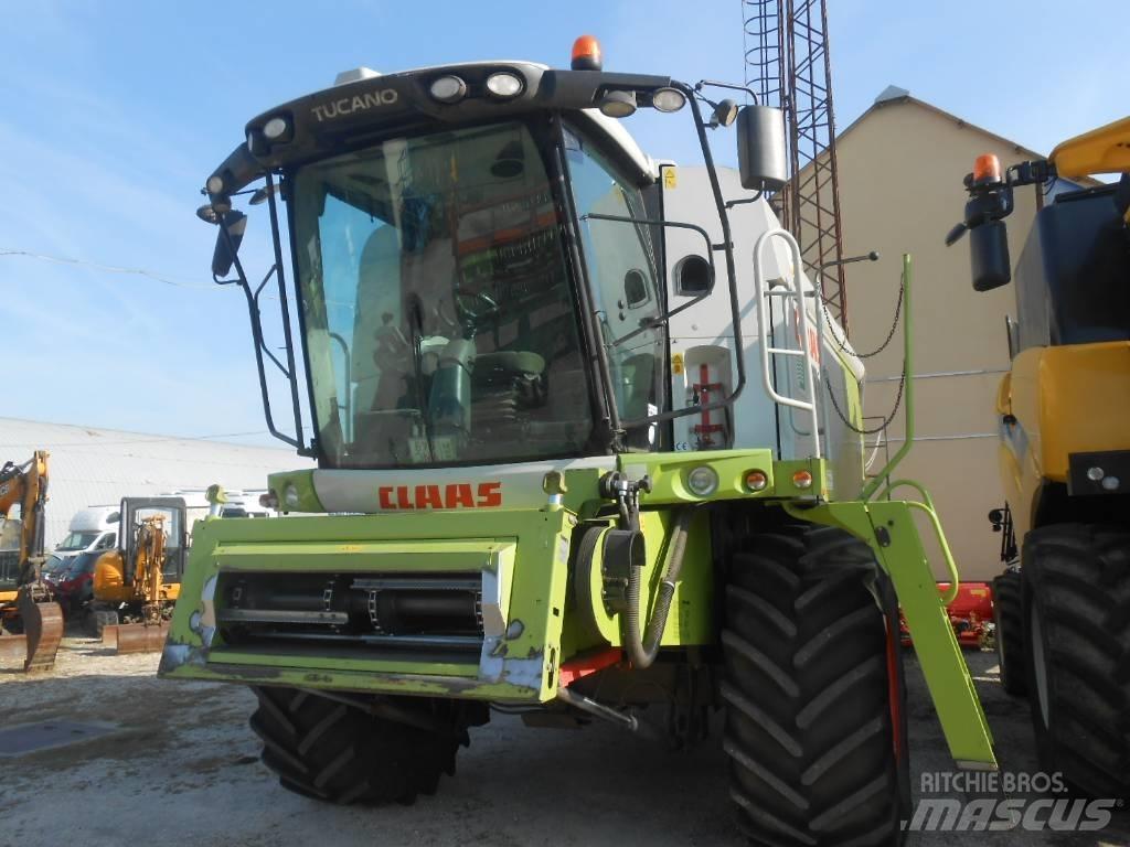 CLAAS Tucano 440 Mähdrescher