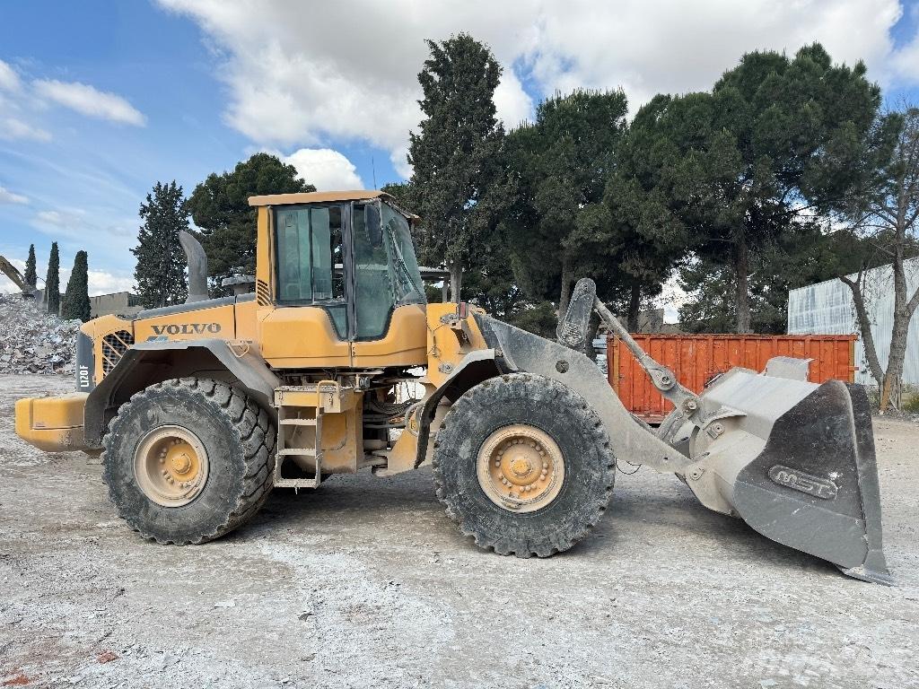 Volvo L 120 F Radlader
