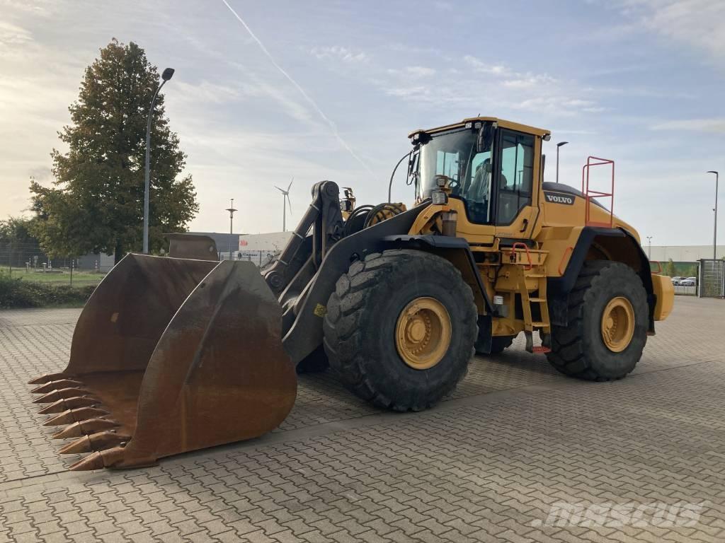 Volvo L 220 H Radlader