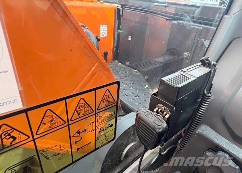 Doosan DX 235 LCR-5 Raupenbagger