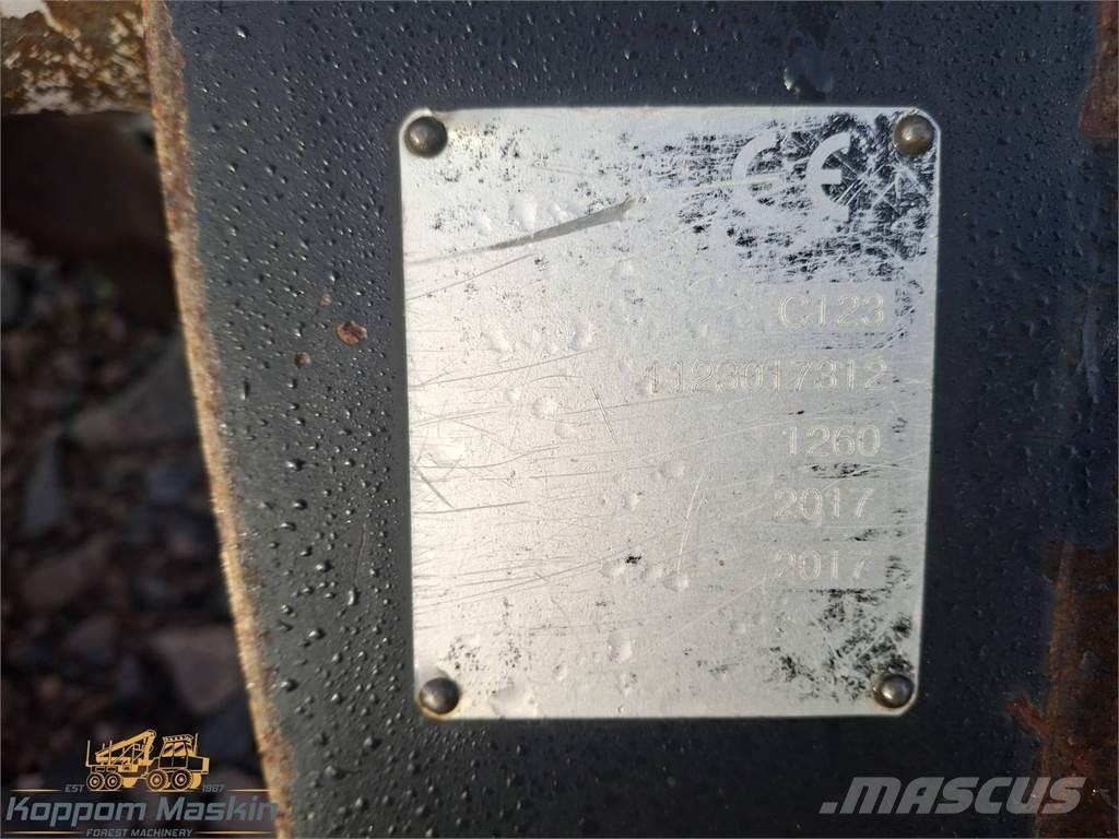 Komatsu c123 Schneidwerke