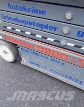 SkyJack SJ III 4626 Scheren-Arbeitsbühnen