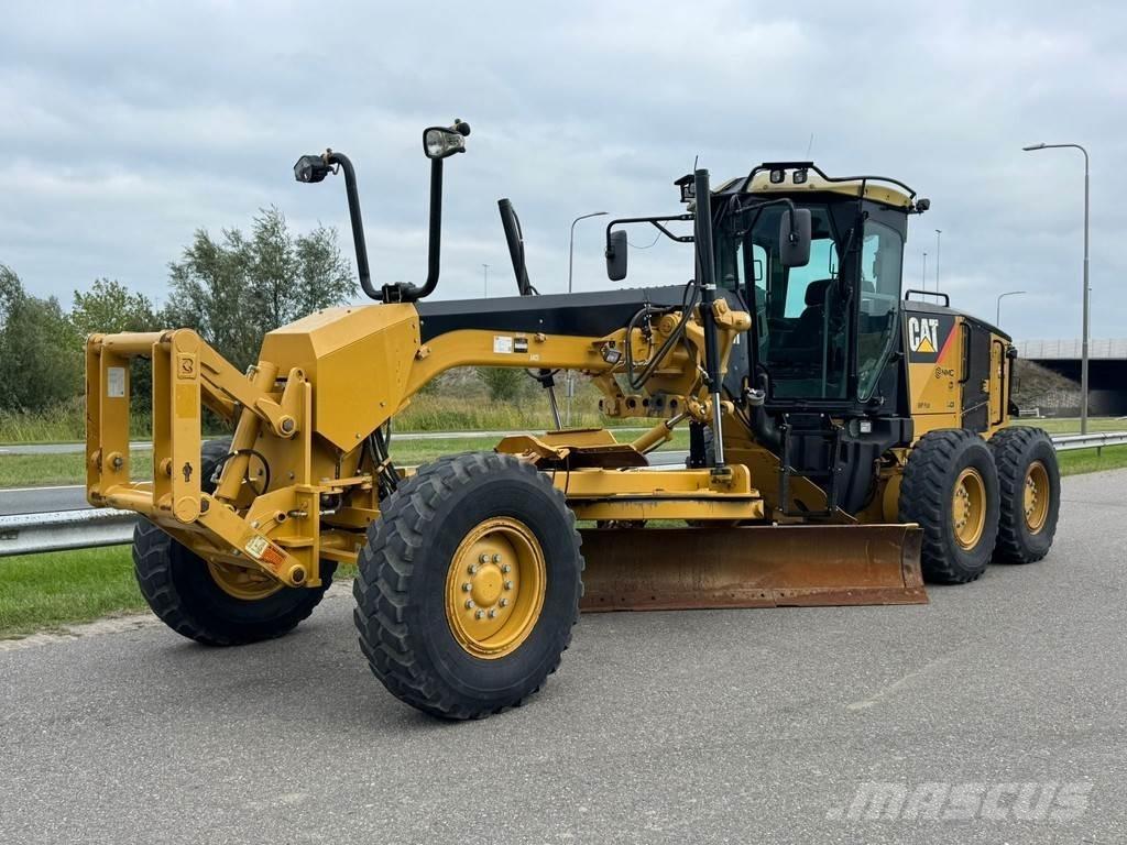 CAT 140M Grader