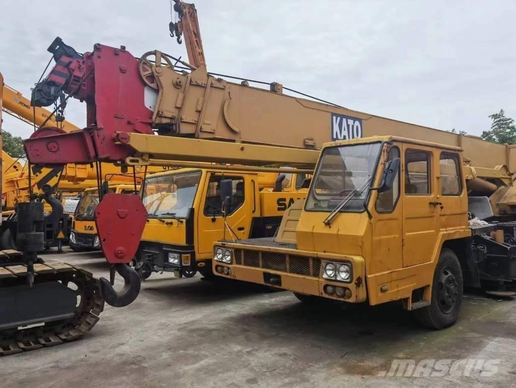 Kato 2500 KVA All-Terrain-Krane