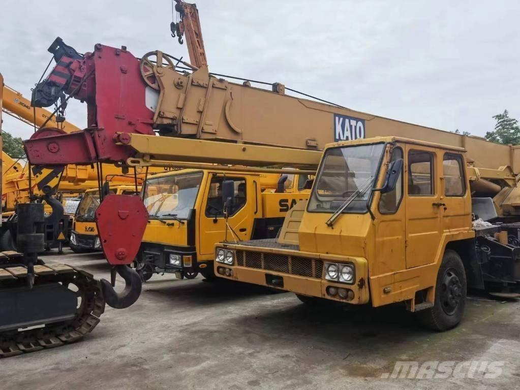 Kato 2500 KVA All-Terrain-Krane