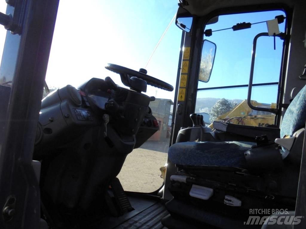 Hitachi ZW 180 Radlader