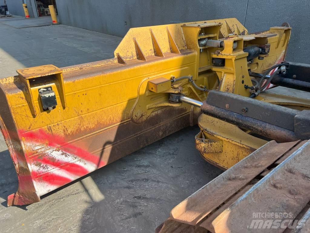 CAT D 6 N LGP Bulldozer