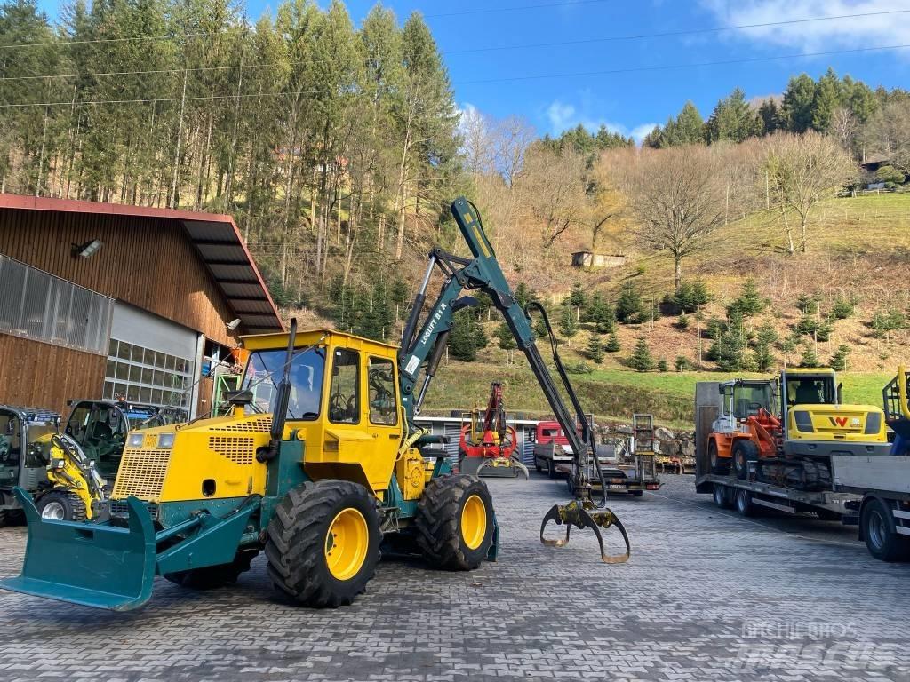 HSM 805 Stammholzschlepper