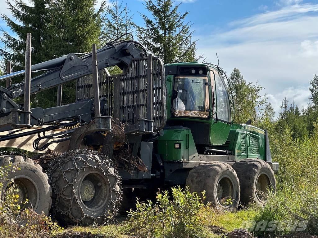 John Deere 1210 E Forwarder