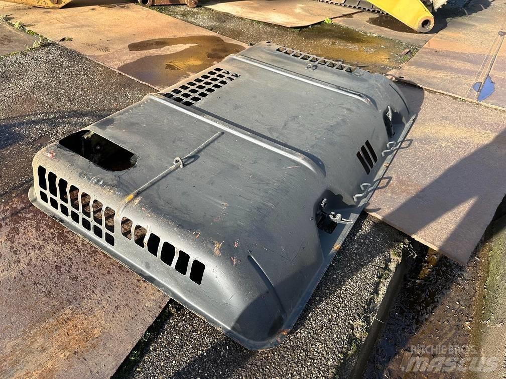CAT 325DL hood Chassis