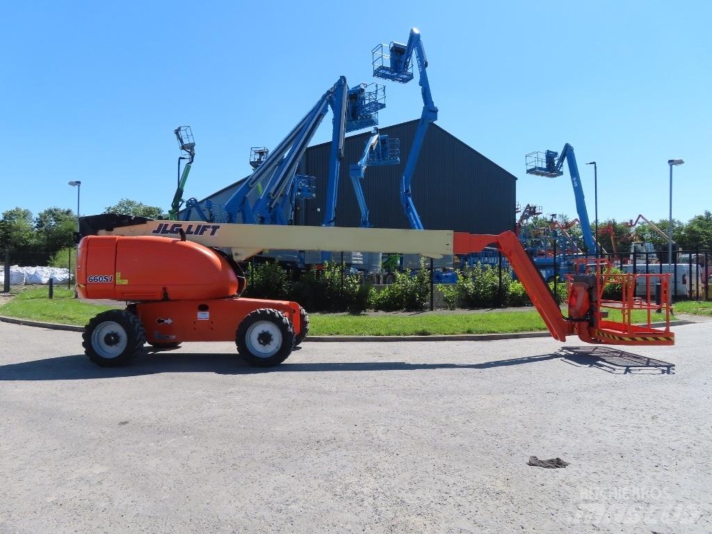 JLG 660 SJ Teleskopbühnen