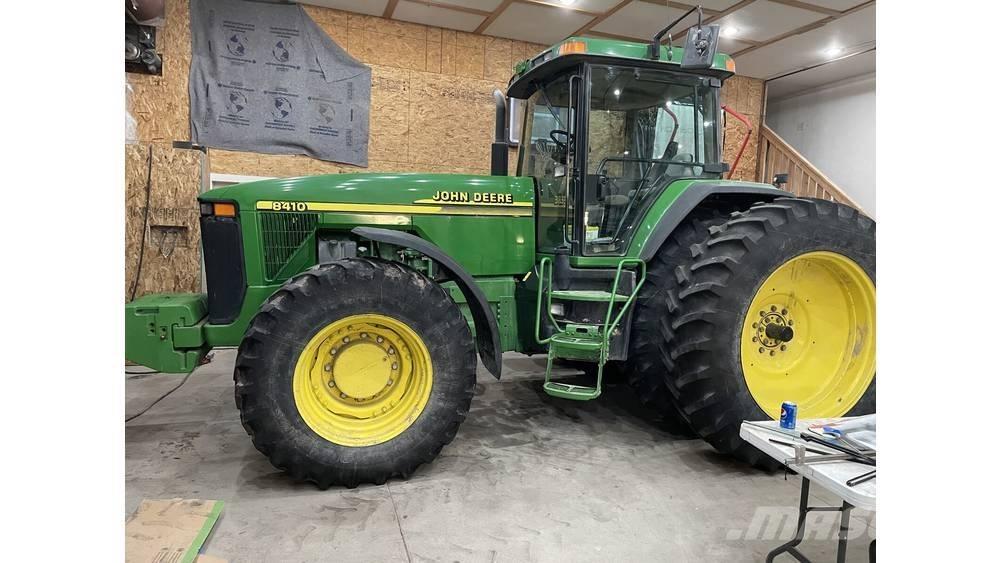 John Deere 8410 Traktoren