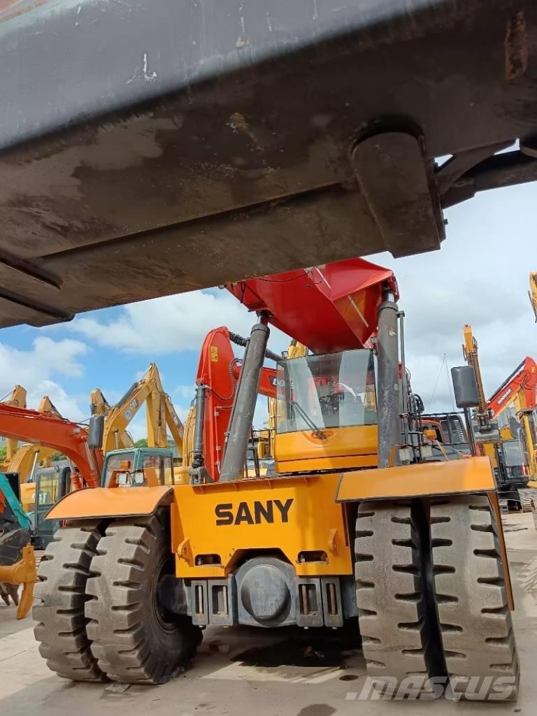 Sany SRSC 45 C30 Reach-Stacker