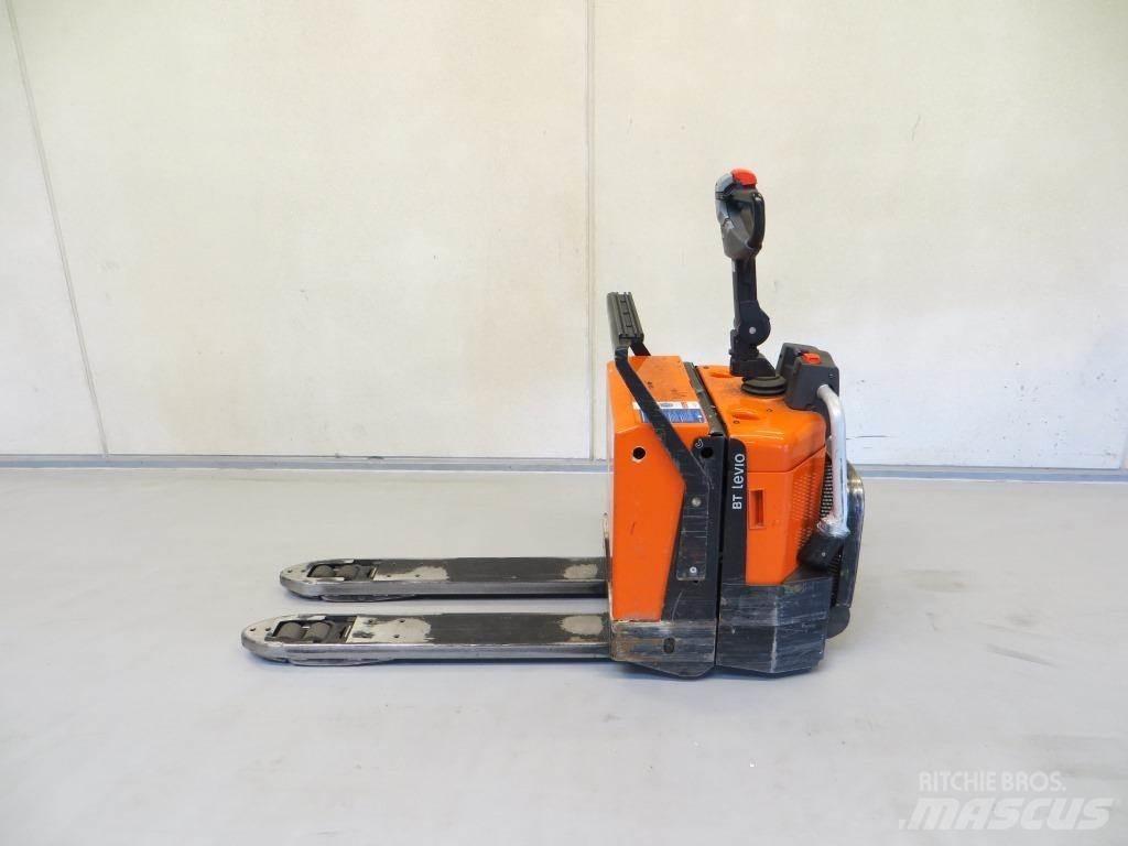 BT LPE200/8 Gabelstapler mit Fahrerstand