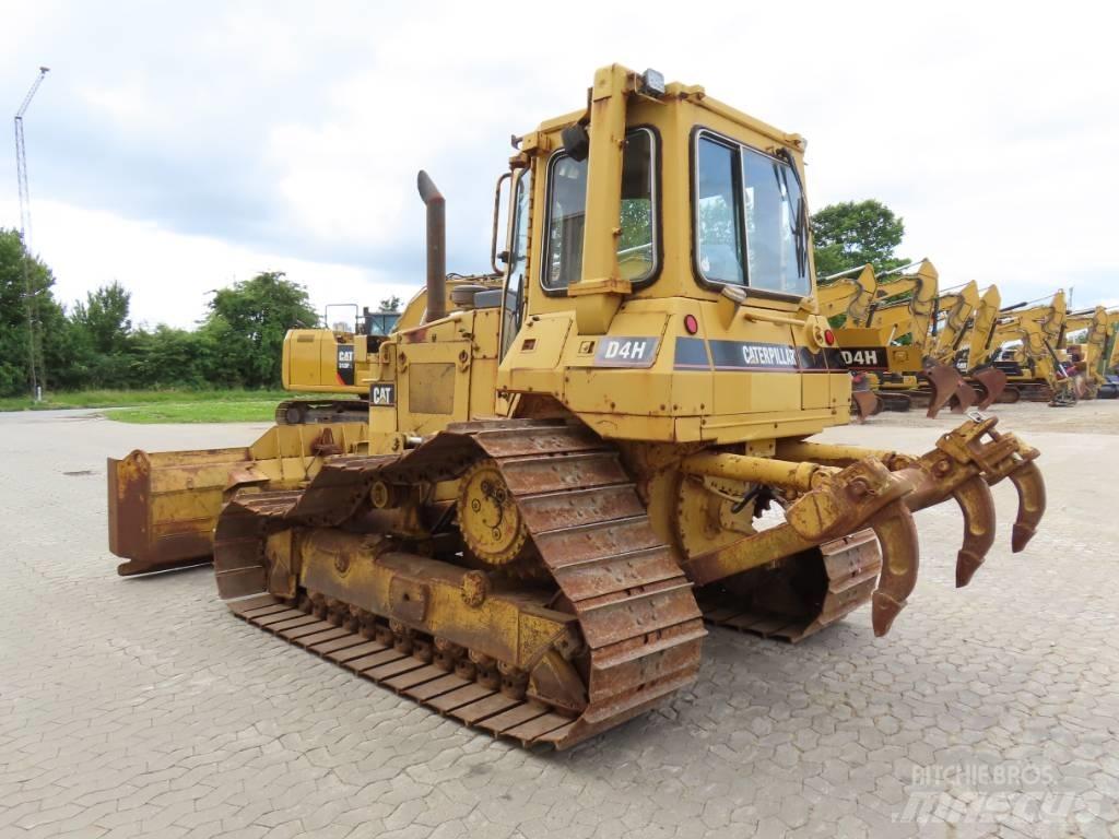 CAT D 4 H Bulldozer