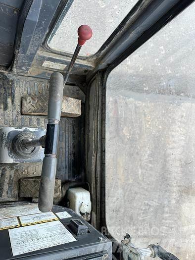 IHI IC100 Raupendumper