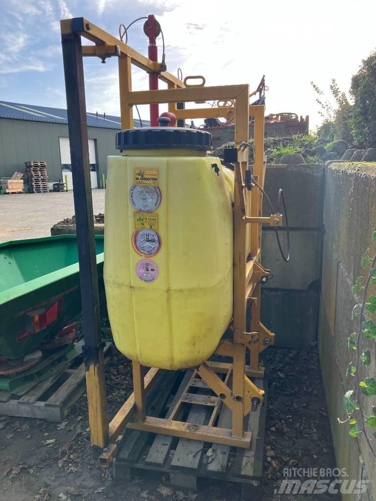 Dubex Tank in frame Anbauspritzen