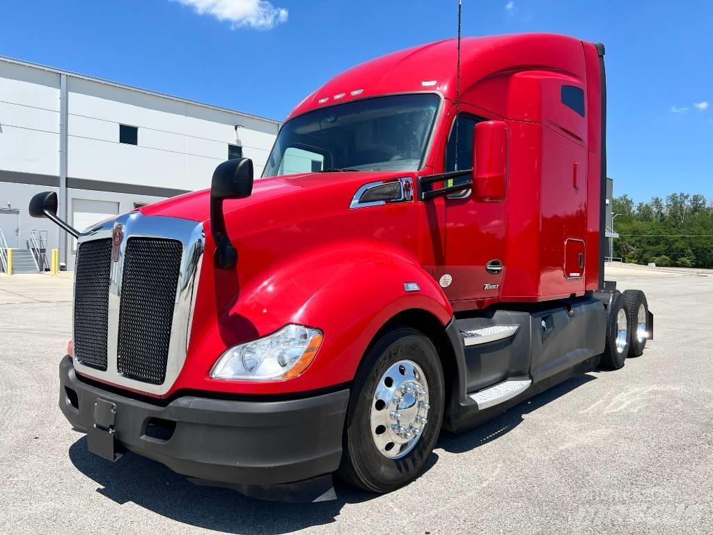 Kenworth T 680 Sattelzugmaschinen