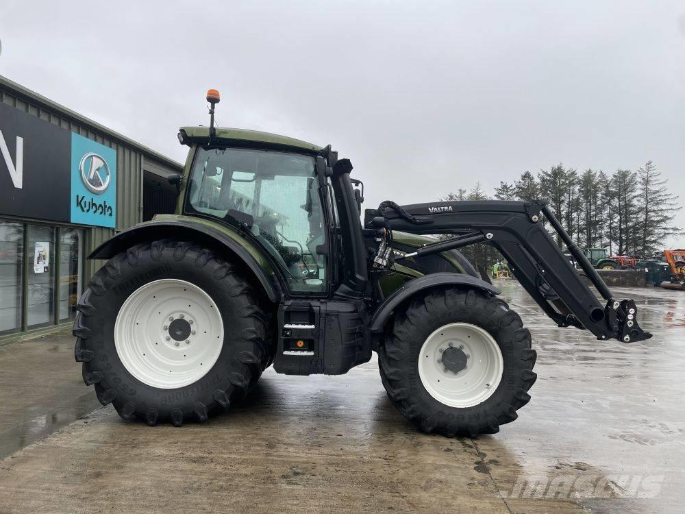 Valtra N 175 A Traktoren