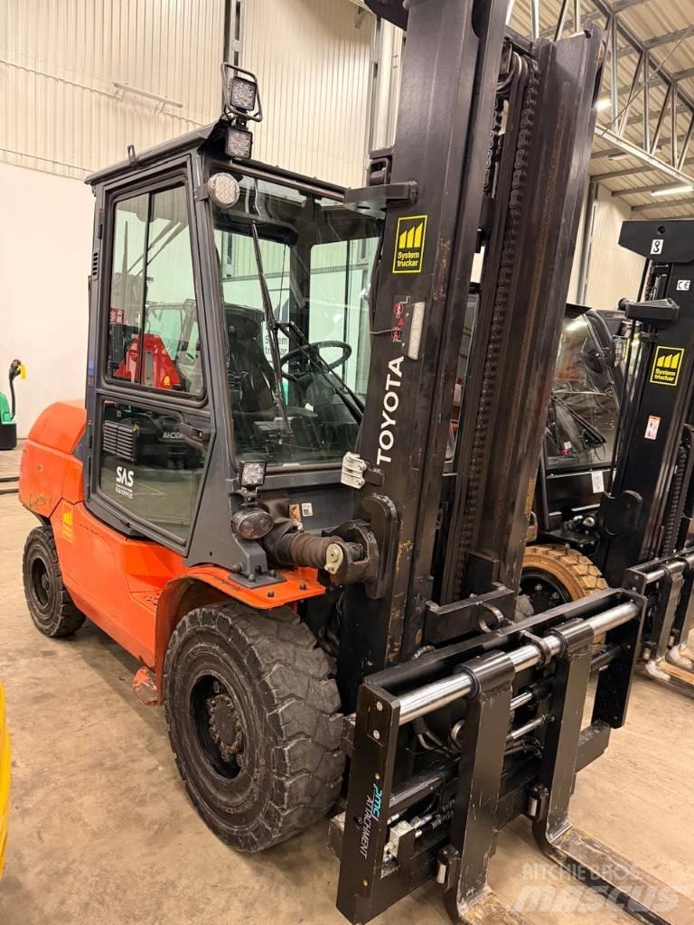 Toyota 7FDA50 Dieselstapler
