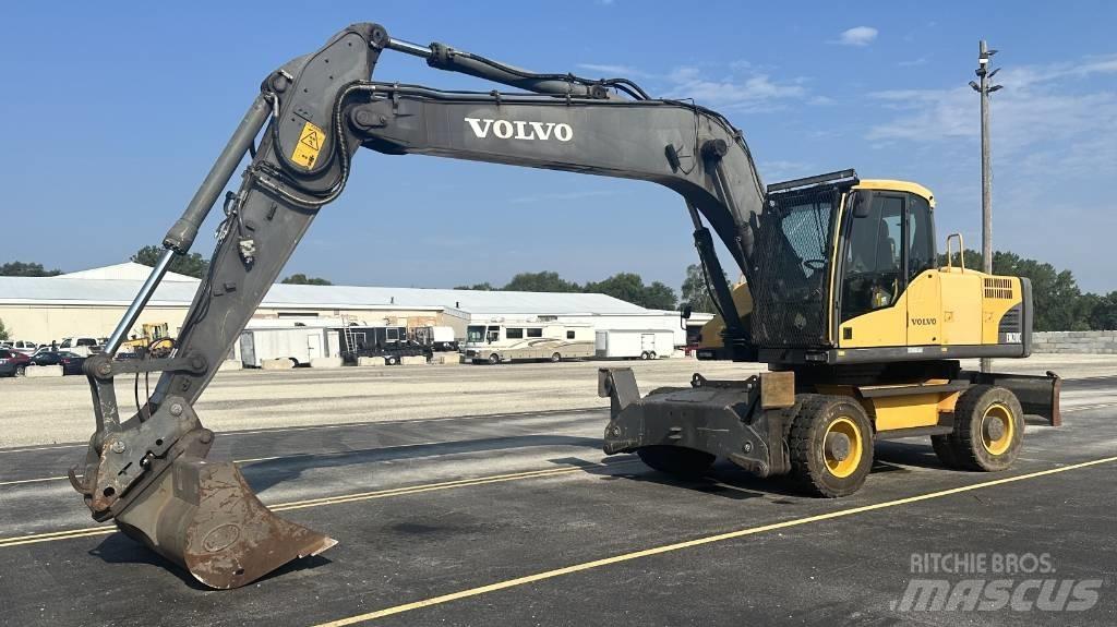 Volvo EW 210 C Mobilbagger