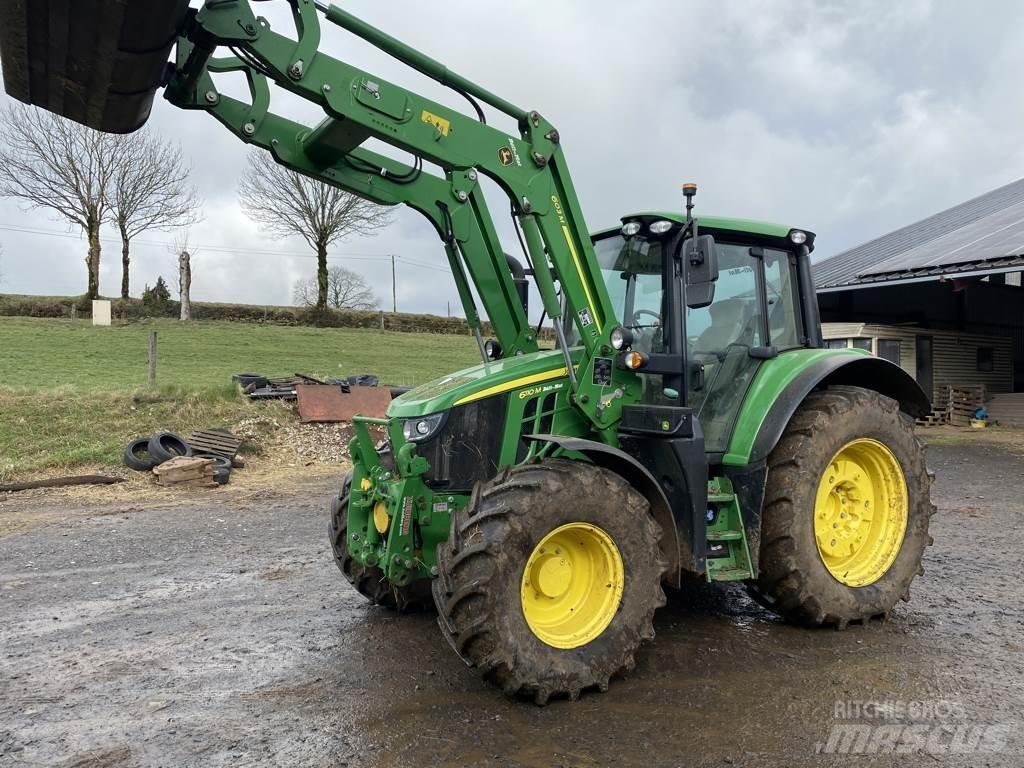John Deere 6110M Traktoren