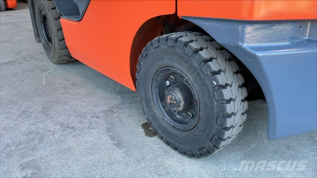 Toyota 02-8 FDF 18 Dieselstapler