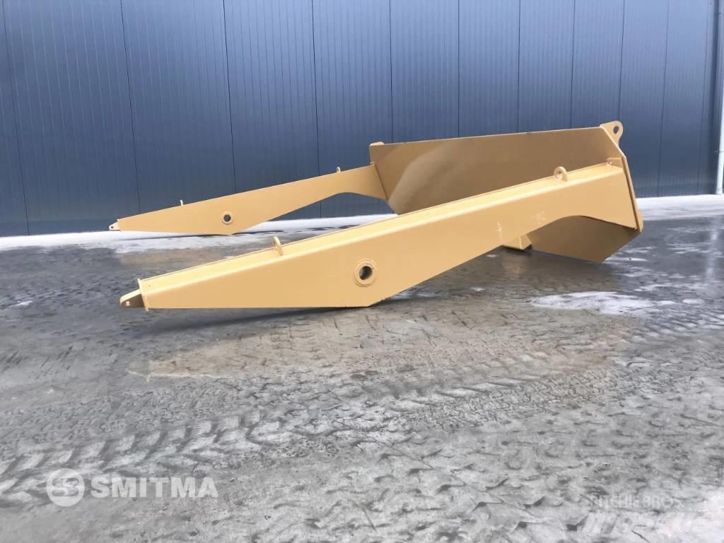 CAT 745C Heckklappe