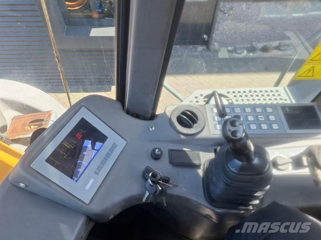 Liebherr L580 Radlader