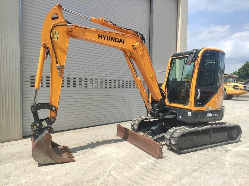 Hyundai R60CR-9A Minibagger < 7t