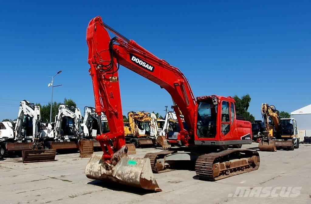 Doosan DX 235 LC Raupenbagger
