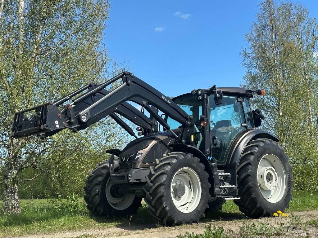 Valtra G 135 Active Traktoren