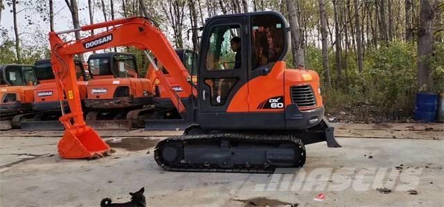 Doosan DX60 Raupenbagger