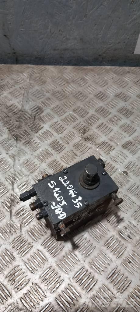 Scania R 440.   2204435 Hydraulik